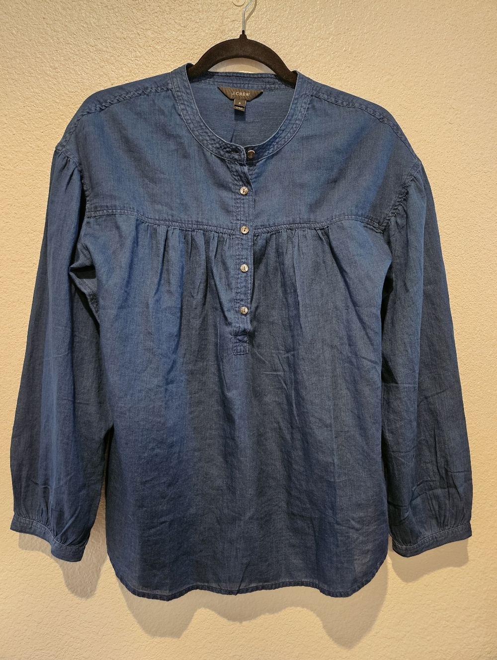 J Crew Denim Chambray Long Sleeve Lightweight Popover Shirt Size 8